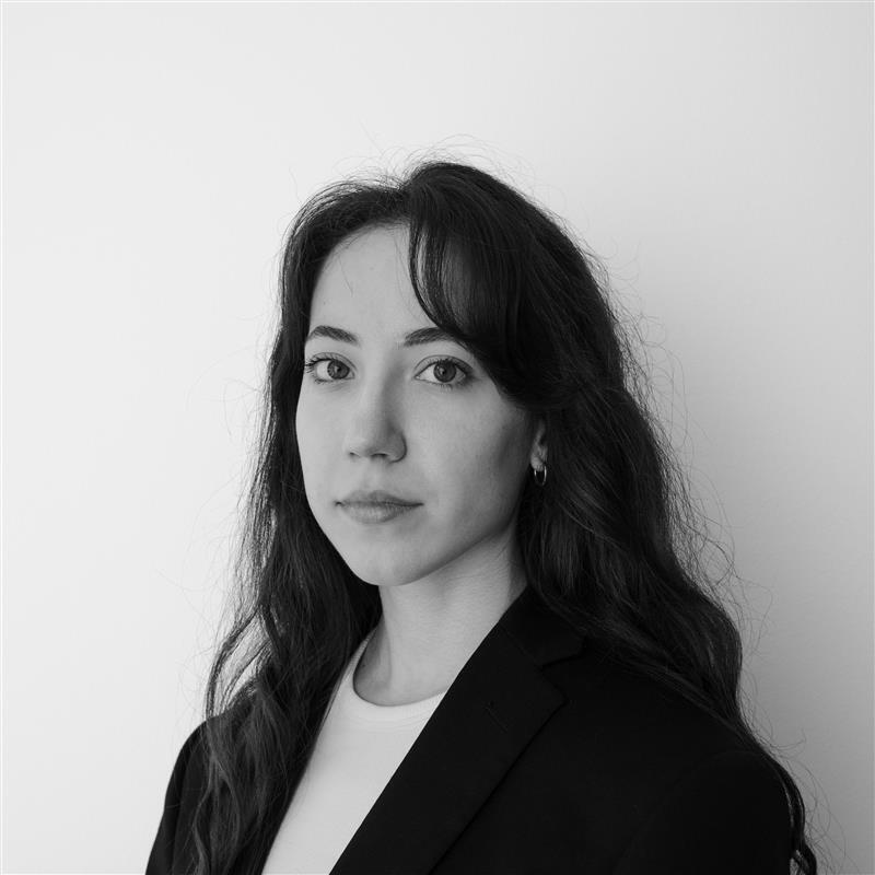 Kateryna Headshot